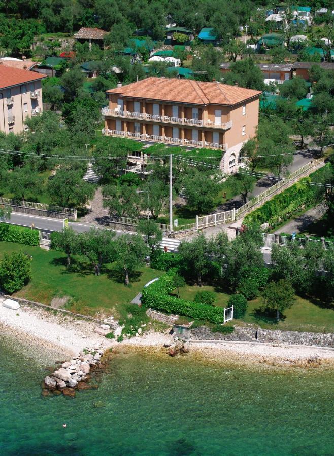 Hotel San Faustino Torri Del Benaco Exterior photo